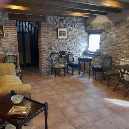 La Del Canario * Onís