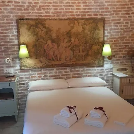 La Del Canario Bed & Breakfast