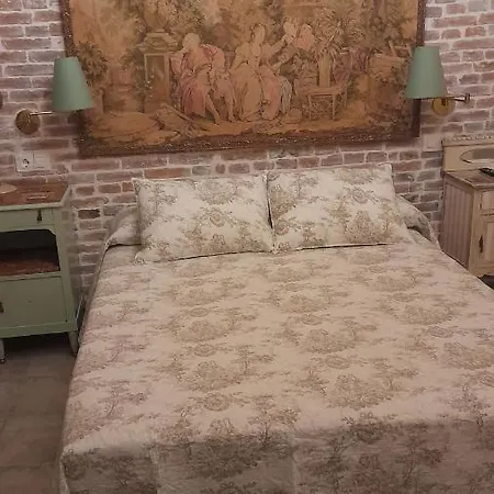 La Del Canario Bed & Breakfast Onís