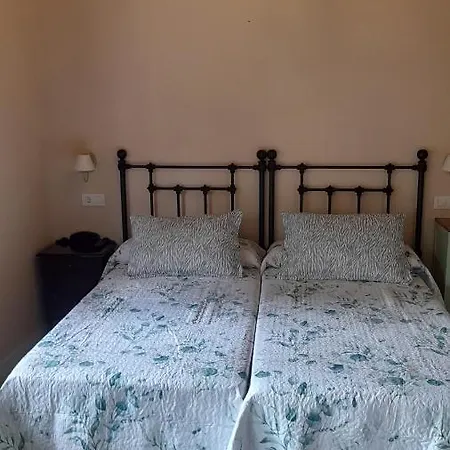 La Del Canario Bed & Breakfast